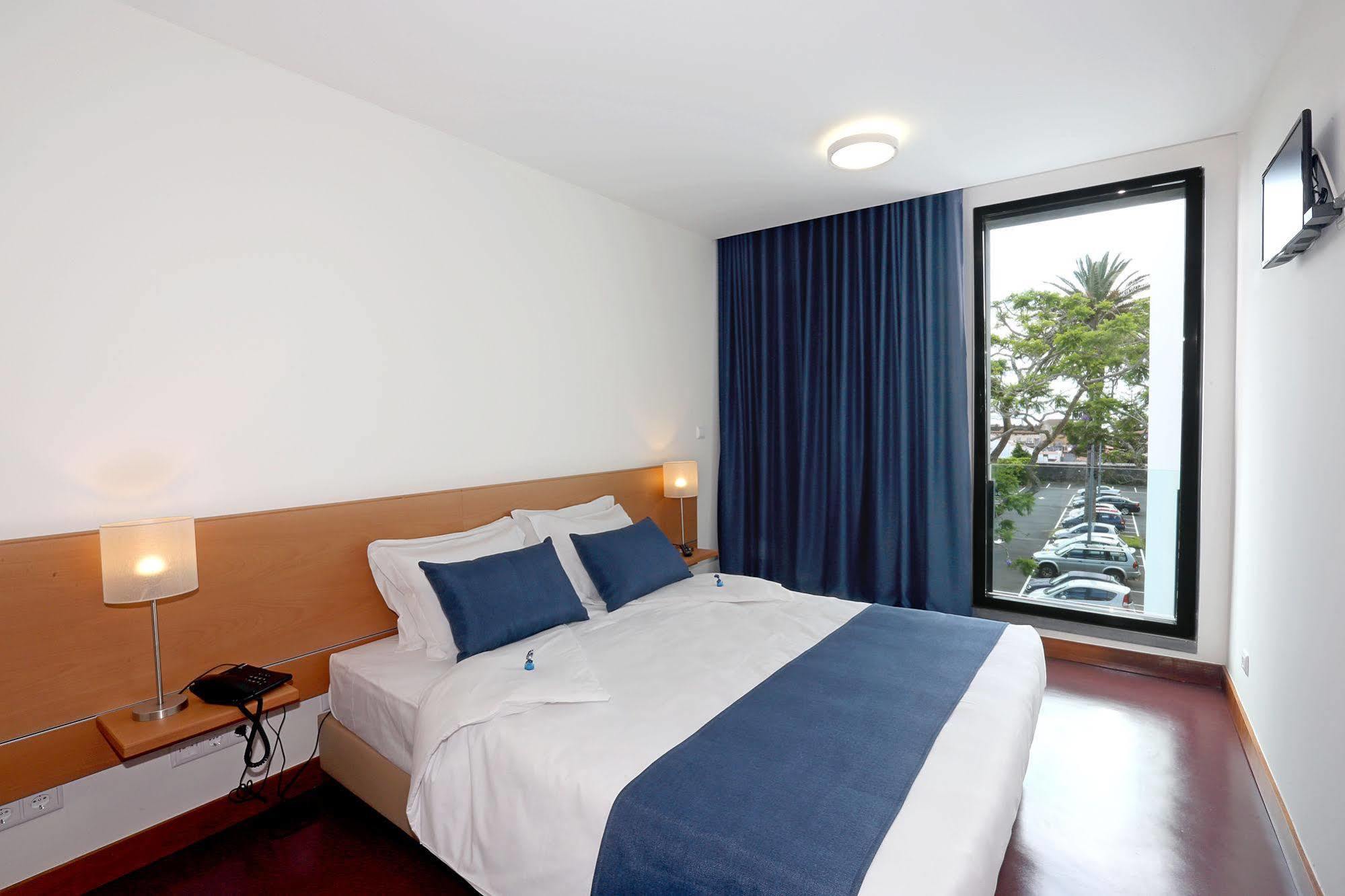 Room & Go By Lince Ponta Delgada Dış mekan fotoğraf